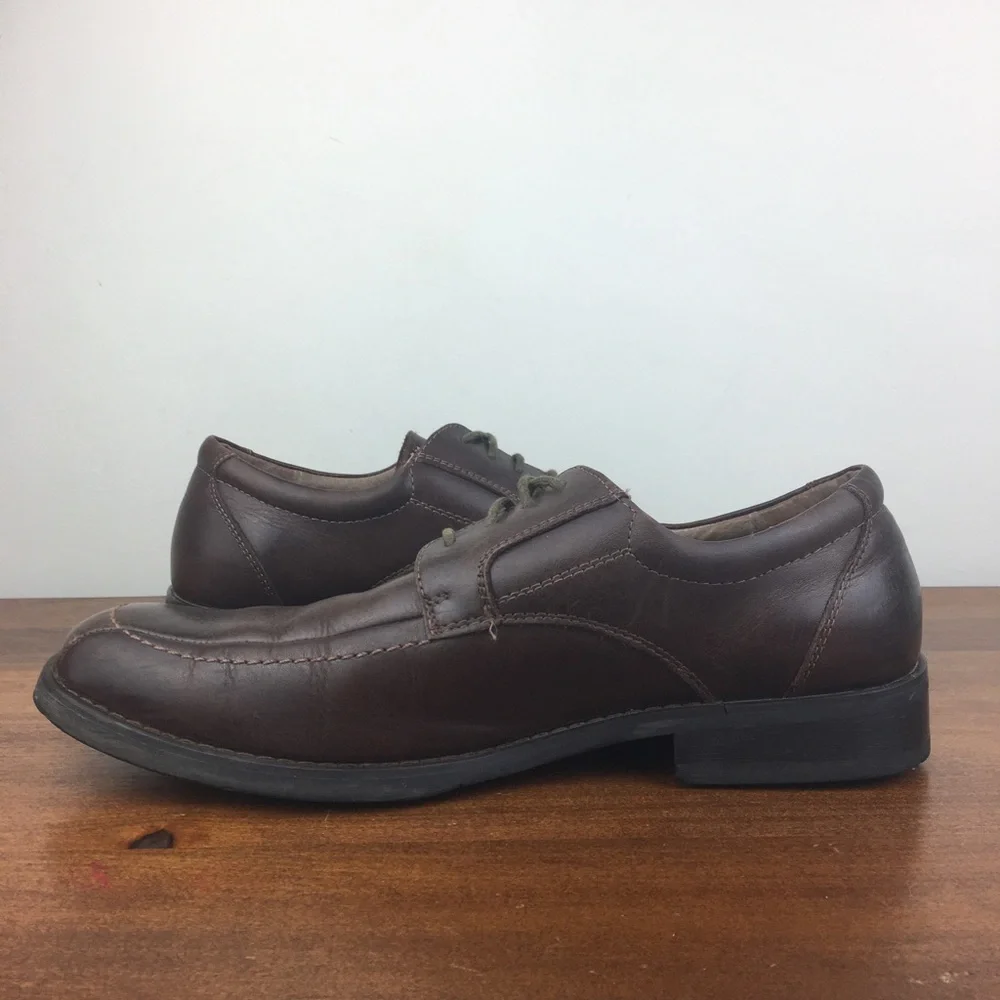 Fratelli Select Men’s Dress Shoes Almond Toe Size 9M Brown Genuine Leather.